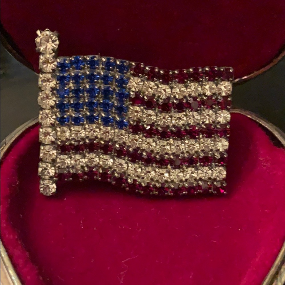 Vintage Rhinestone US Flag